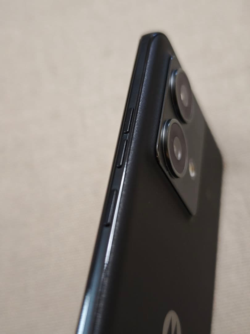 Motorola スマートフォン 本体 ブラック edge 40 NEO - メルカリ