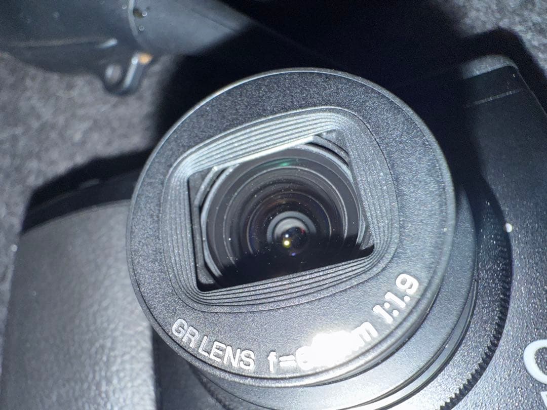 ショット数911回】 RICOH GR DIGITAL III + GC-4 - メルカリ