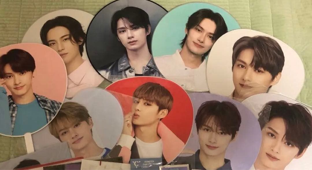 seventeen ジュン　うちわ　まとめ売り seventeen セブチ ジュン うちわ まとめ売り - メルカリ