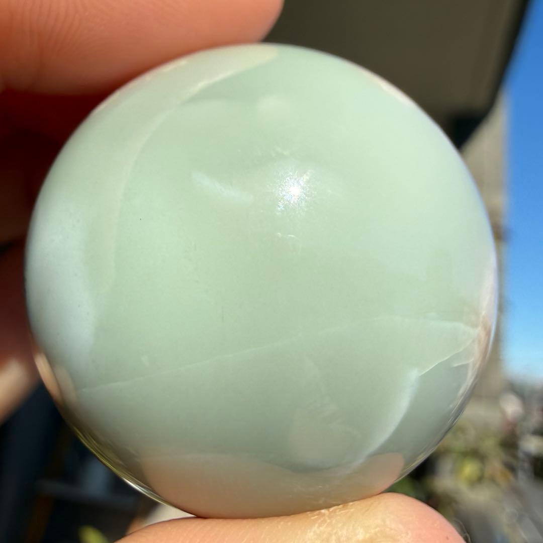 グリーン桜瑪瑙 スフィア 台座付き 丸玉 35.3mm 58.5g 自然石② - メルカリ
