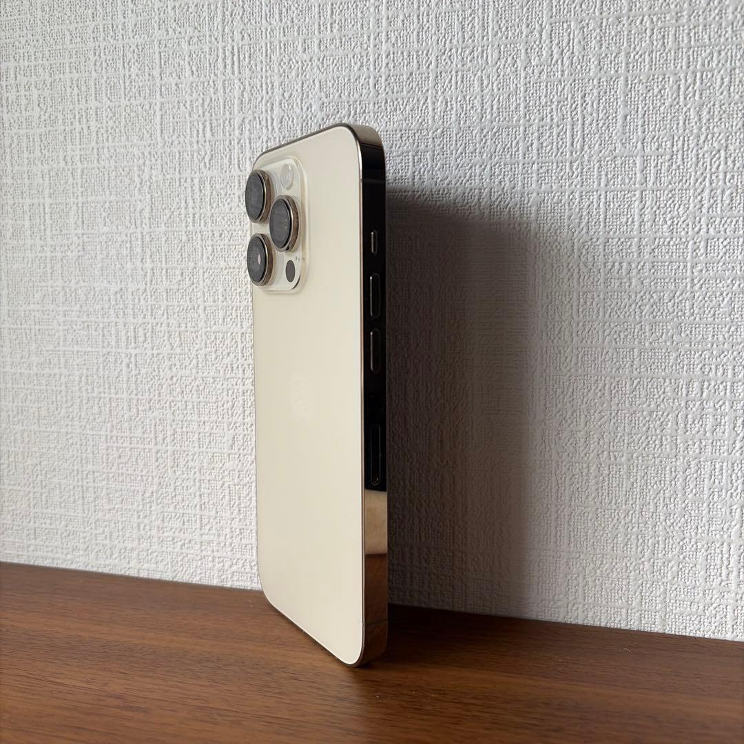 即購入OK！】iPhone 14 Pro ゴールド 256GB SIMフリー - メルカリ