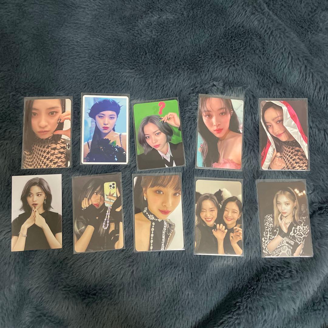 ITZY リュジン トレカセット① - メルカリ