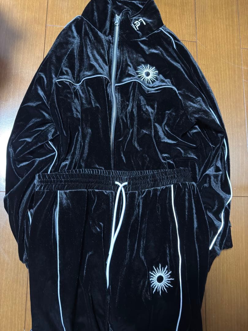 JTPT 伊藤裕樹 ベロア セットアップ RIZIN Lサイズ - メルカリ