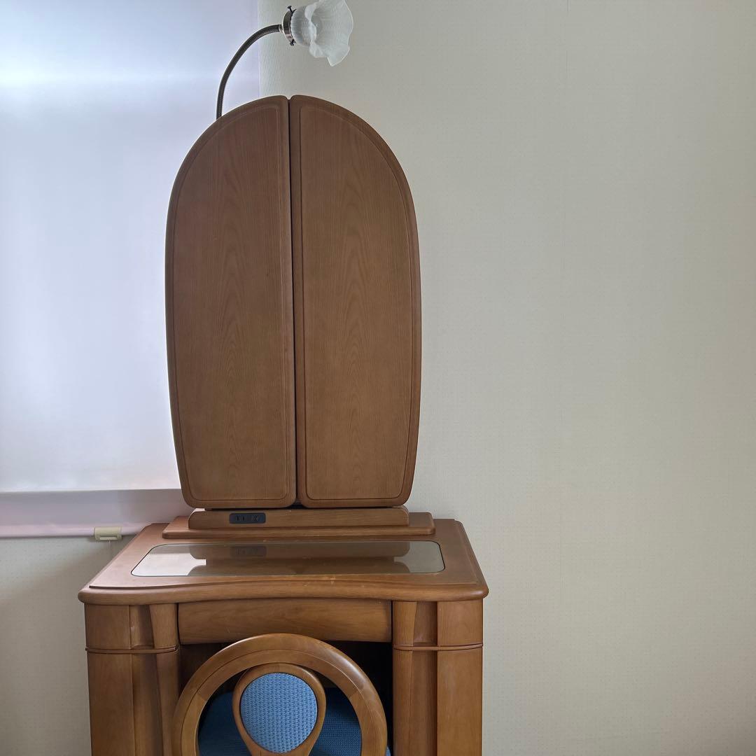 鏡台　高級三面鏡　オーク　隠し扉　フランスミラー　　椅子別売り オーク ＋ パイン材 ナチュラル スタンドミラー 62×170 – KANADEMONO