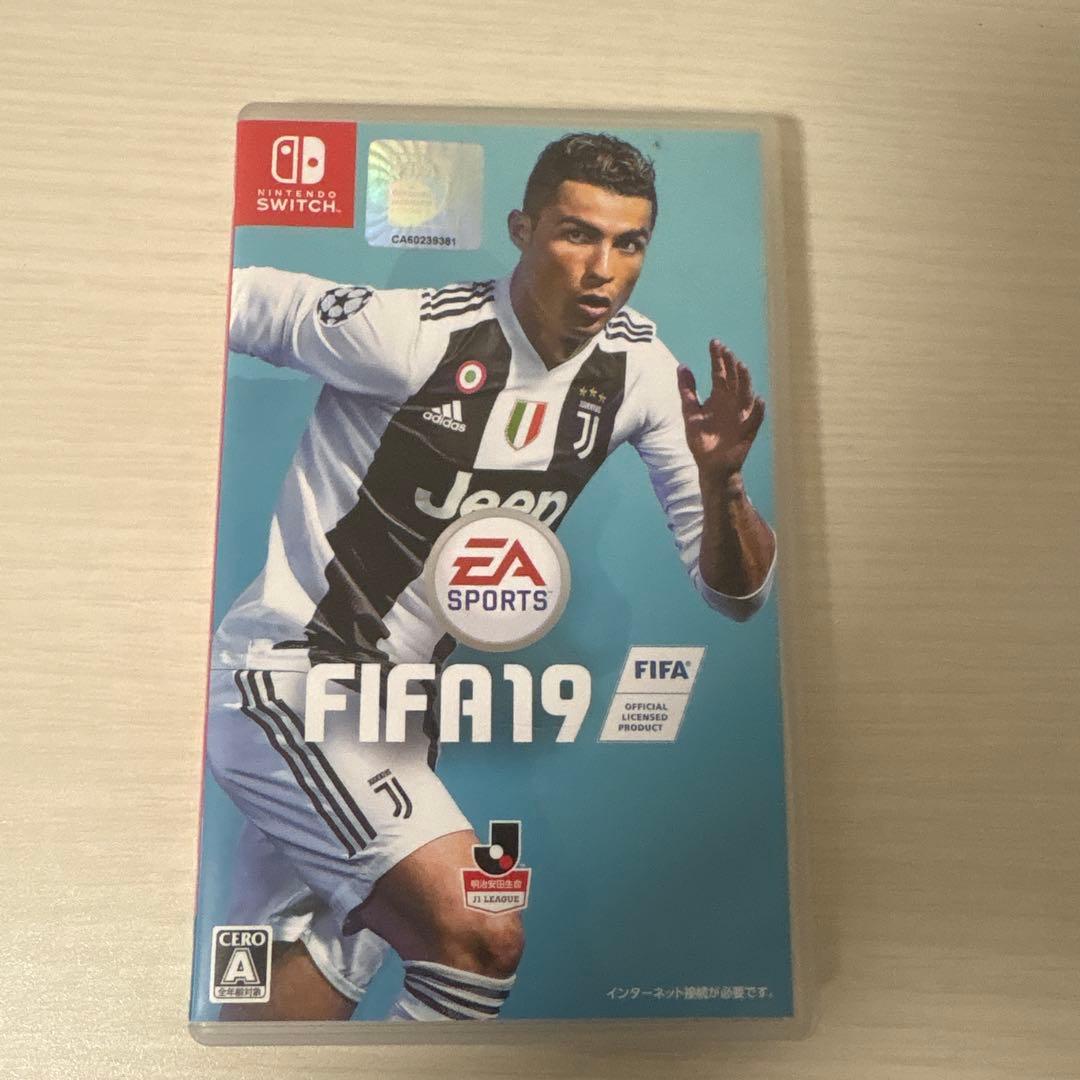 FIFA19ソフト - メルカリ