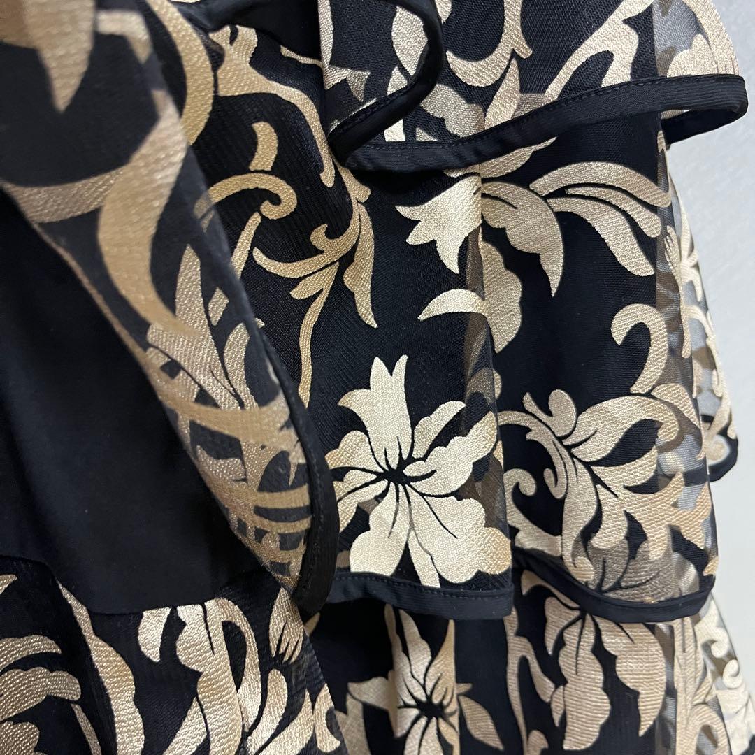 新品 社交ダンス セットアップ 黒地にゴールドプリント ドルマン