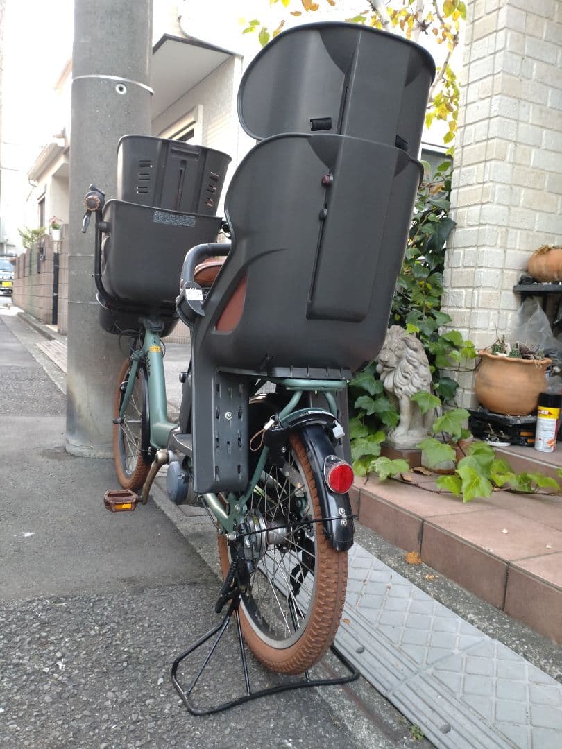《y》【bikke ビッケポーラー】電動アシスト自転車★子供乗３人乗