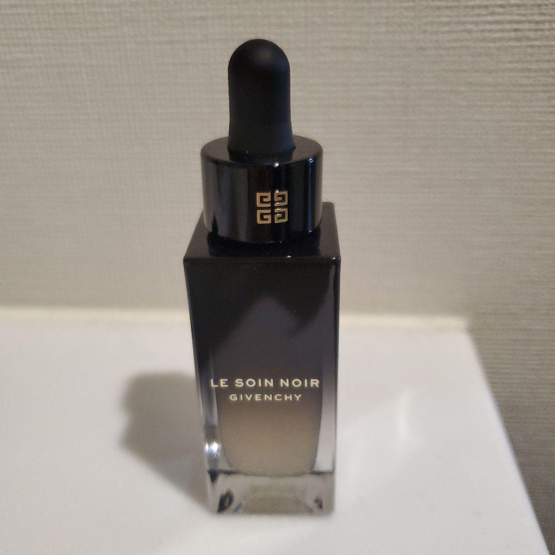 GIVENCHY　ソワンノワール　セラム　コンサントレ　30ml ジバンシイ / ソワン ノワール セラム コンサントレの公式商品情報