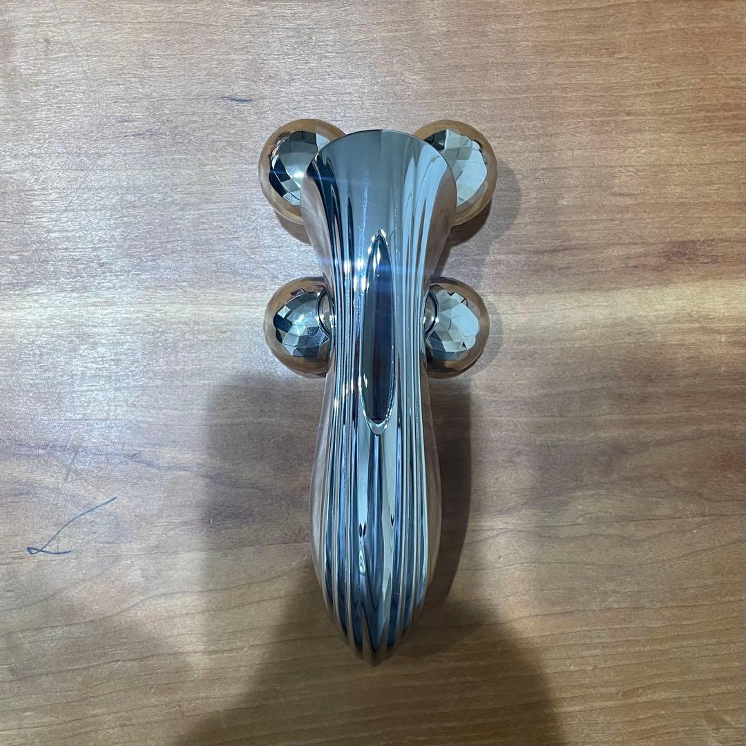 ReFa 3Dフェイスローラー シルバー - メルカリ