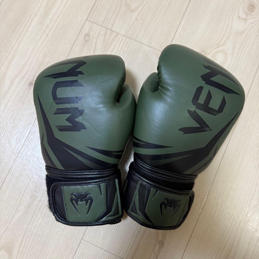 VENUM ボクシンググローブ 10oz オリーブグリーン - メルカリ