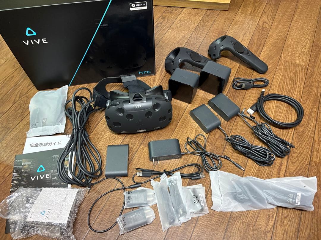 HTC VIVE VRヘッドセット フルセット - メルカリ