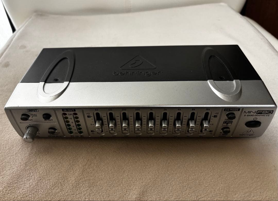 ベリンガー Behringer グラフィックイコライザー FBQ800 V2 - メルカリ