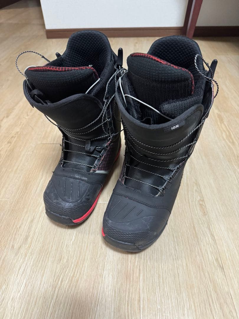 バートンionアウター28センチ