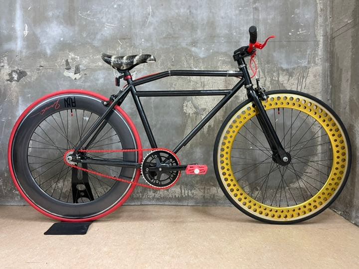 ハイボルテージスティングレーピスト