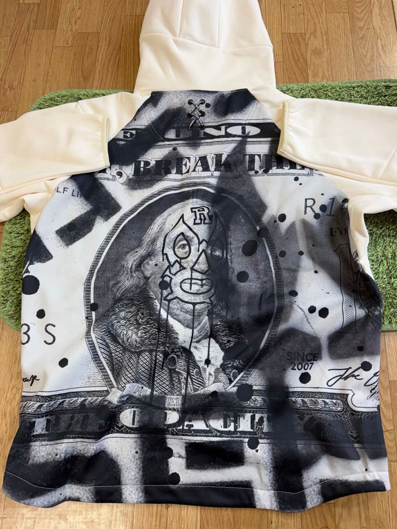 新品正規品RUSSELUNO/6】ラッセルノバックプリントルチャパーカー