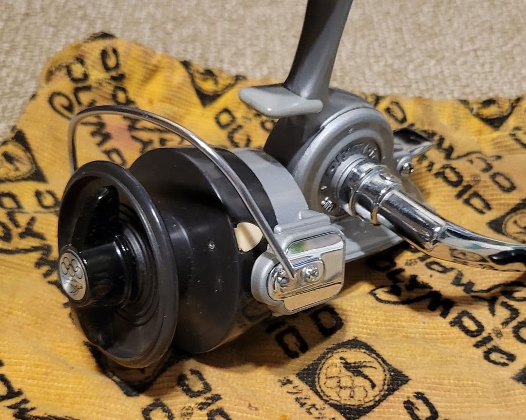 オールド、ヴィンテージ オリムピック スピニングリール