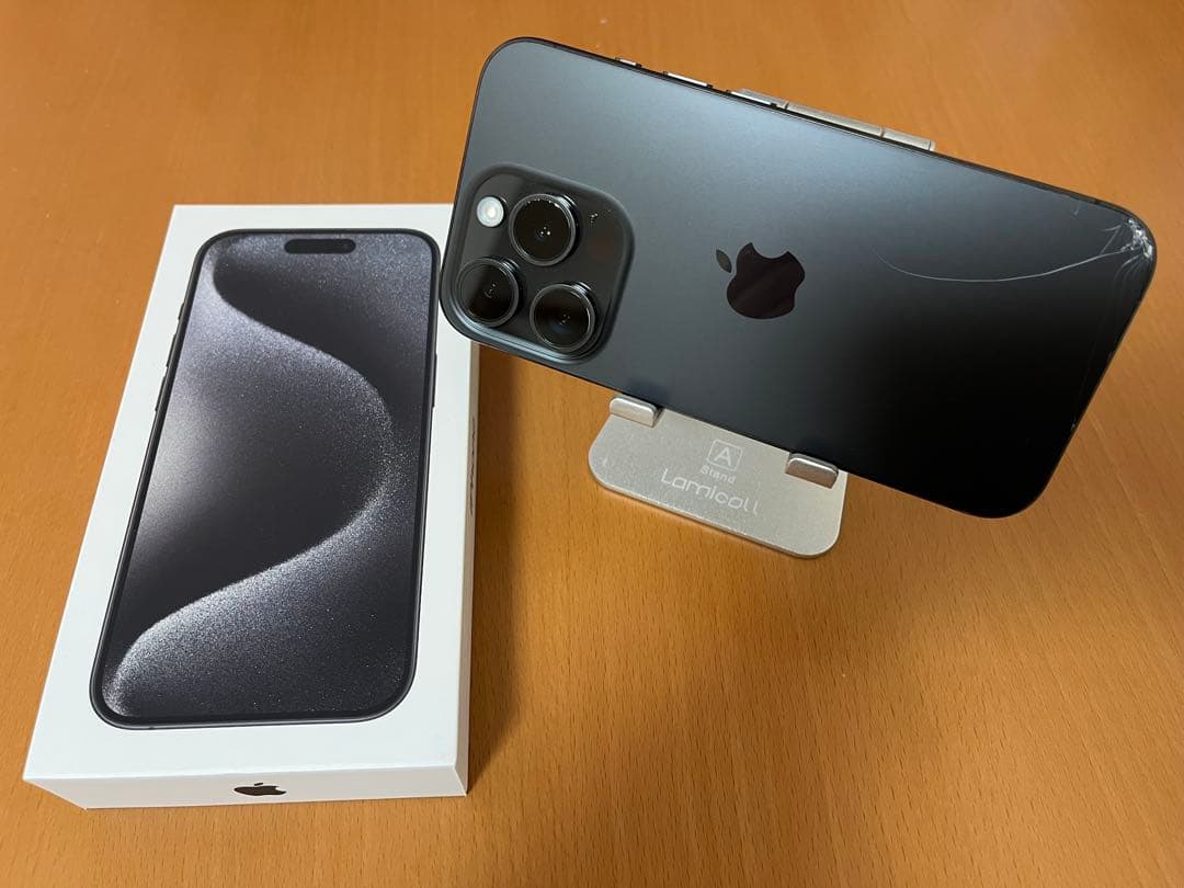iPhone15 Pro 128GB ブラックチタニウム Apple Refurbished iPhone 15 Pro 128GB - Black Titanium (Unlocked) - Apple