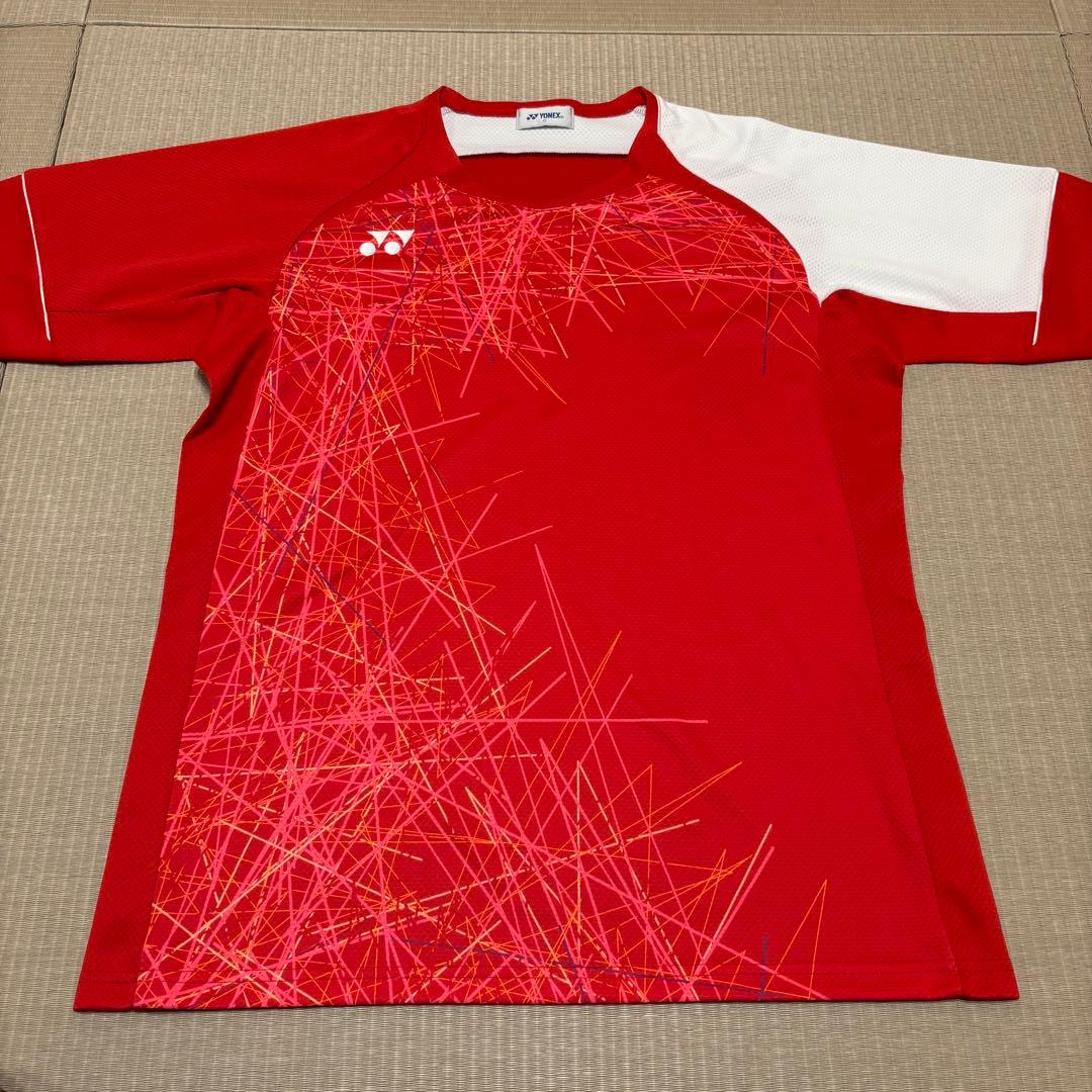 【極美品】日本代表モデルOサイズ　ウェア　ヨネックス　ユニフォームバドミントン 世界に勝つためのウェア 2023バドミントン日本代表モデルウェア 好評