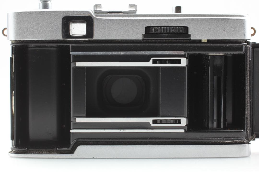 並品 整備済】レッド オリンパス Trip35 40mm f2.8 #1178 - メルカリ