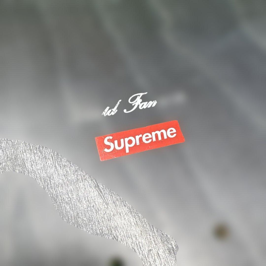 SUPREMEスケートボードデッキ 傷少なめ 国境なき医師団支援中 - メルカリ