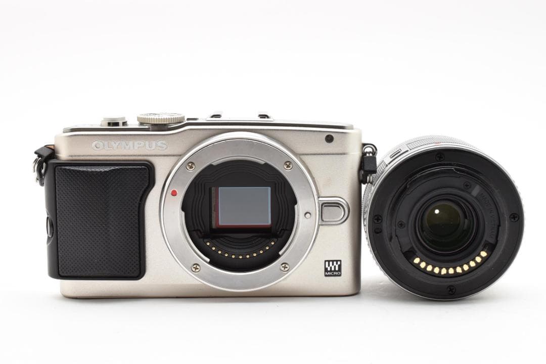 オリンパス　OLYMPUS PEN Lite E-PL5 14-42 《元箱付》