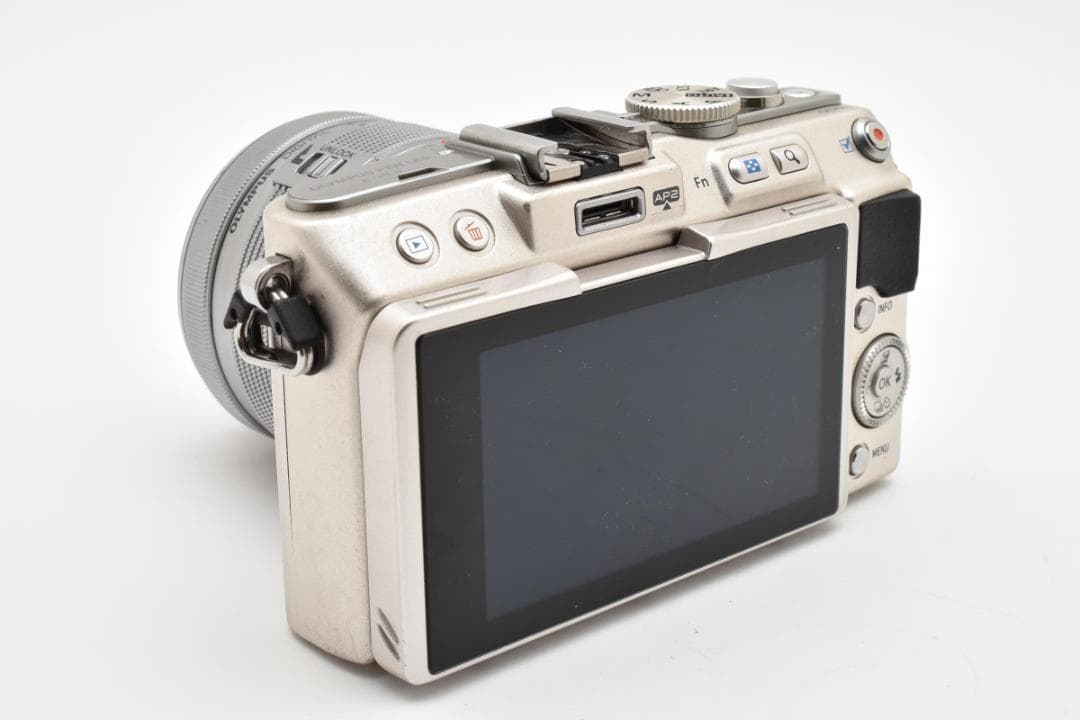 オリンパス　OLYMPUS PEN Lite E-PL5 14-42 《元箱付》