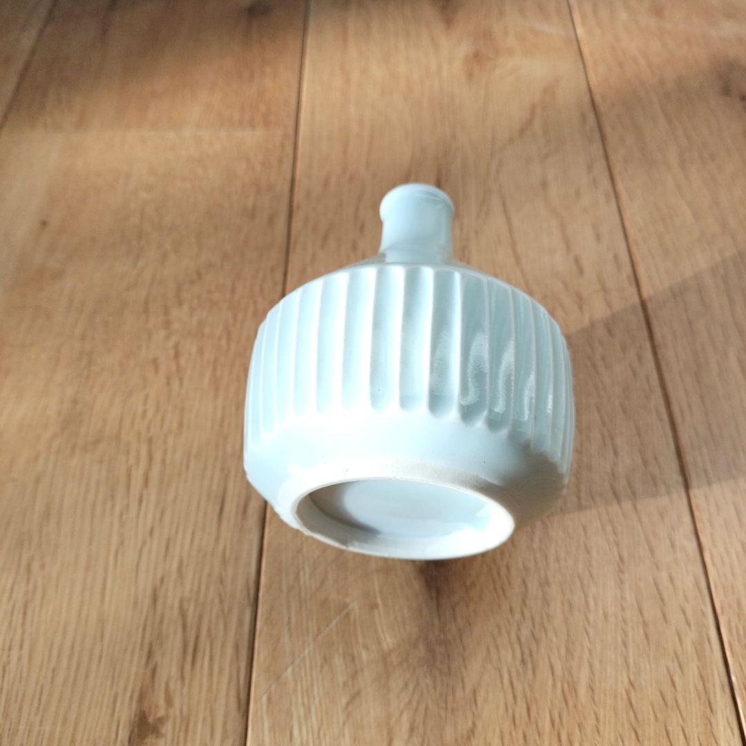 一輪挿し 花器 しのぎ 白磁 川野恭和 民藝 - メルカリ