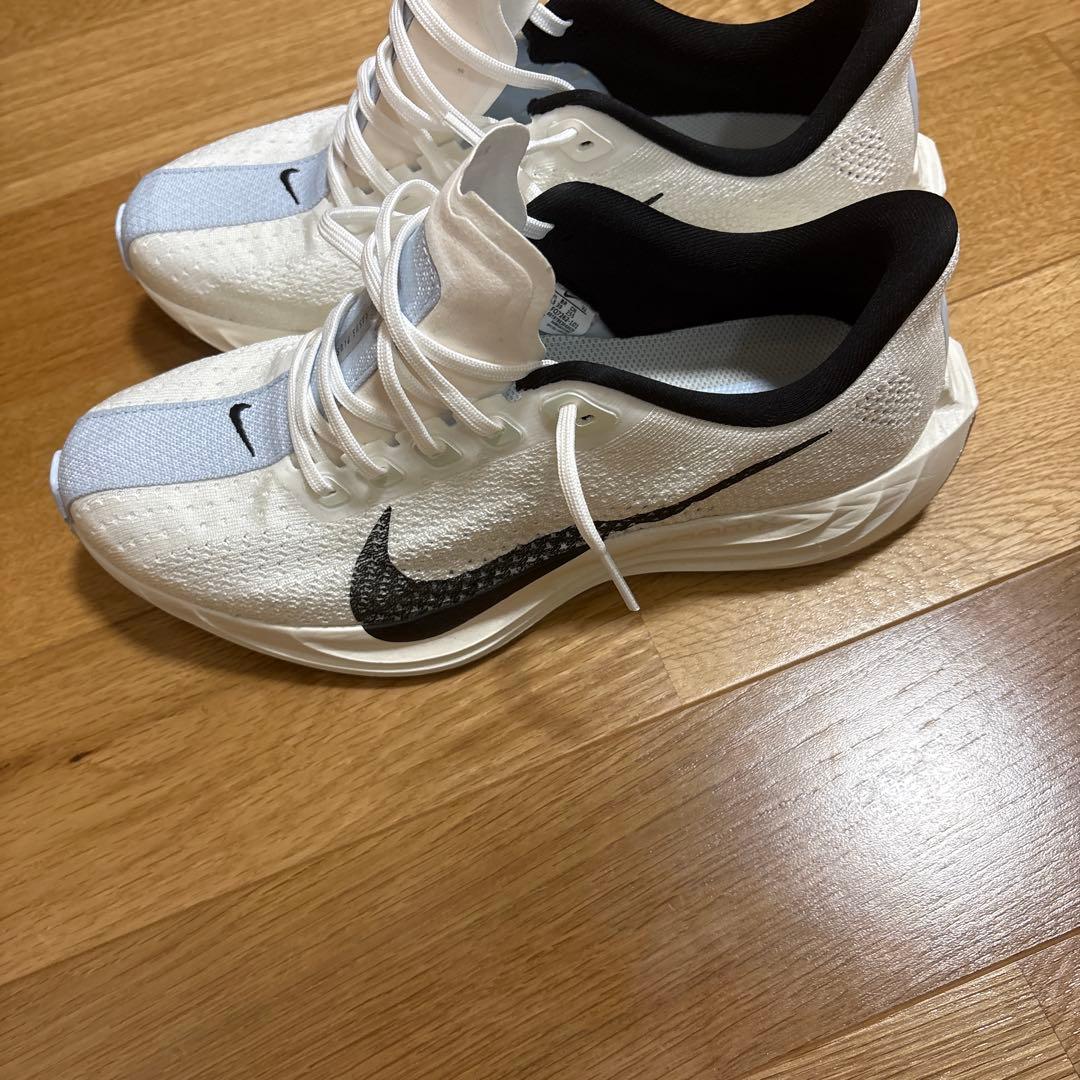 NIKE ペガサスプラス 25.5cm