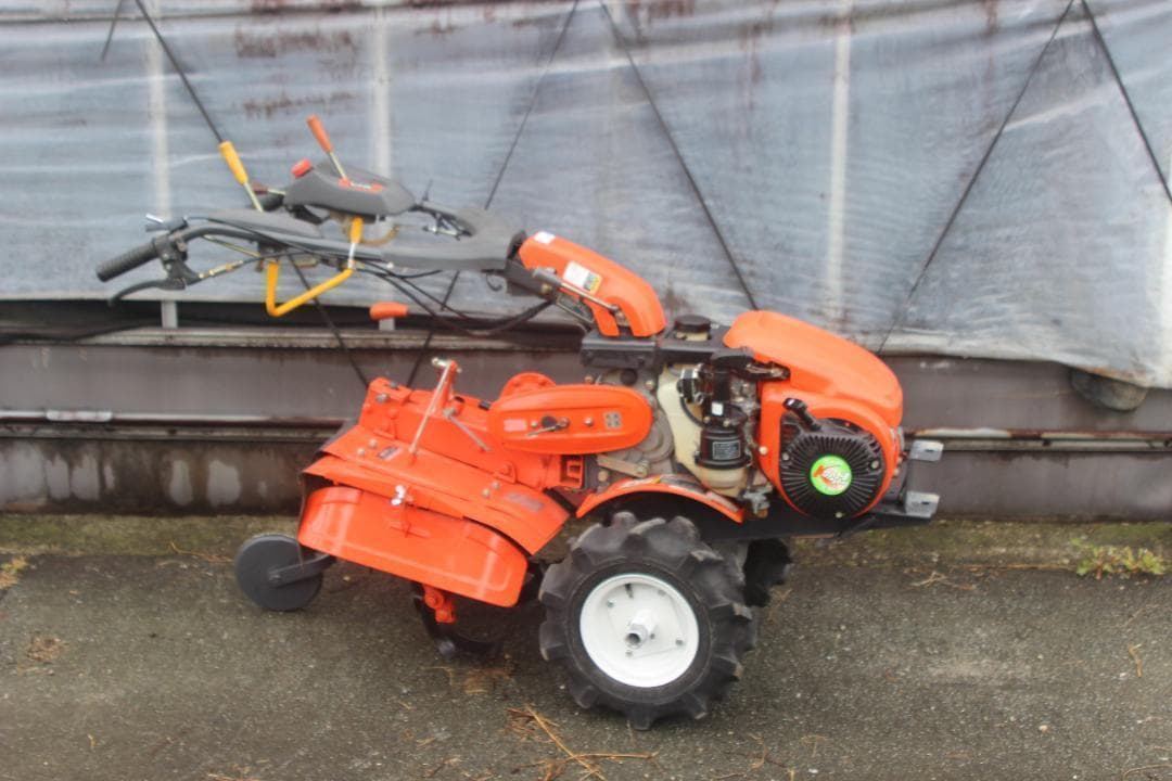 管理機/耕運機 クボタ 野菜の達人 ベジマスター TA700 高年式 発送可