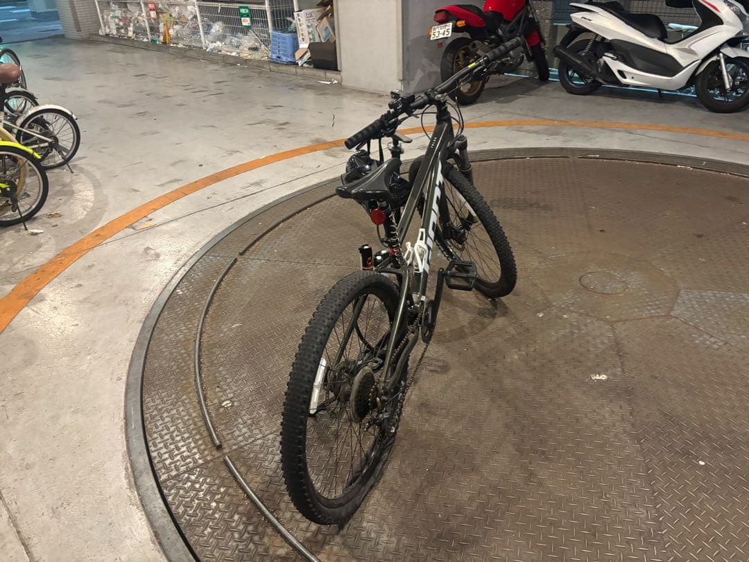 マウンテンバイク Taloh2空気入れ、ヘルメット等付き