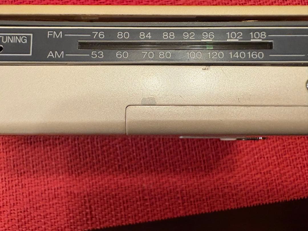 TOSHIBA Walky KT-AS10 状態が非常に悪いジャンク品。 - メルカリ