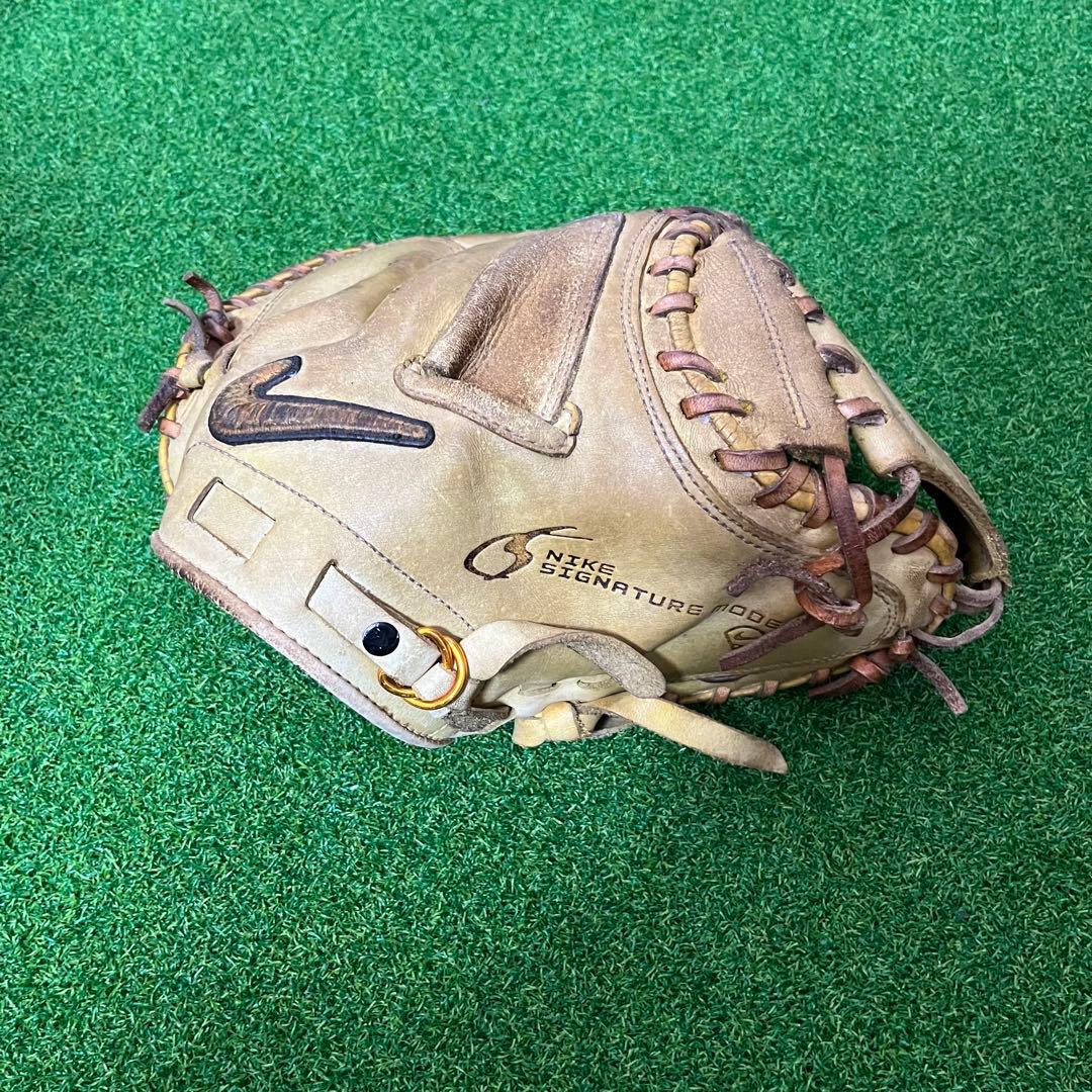 城島健司選手モデル NIKE限定 キャッチャーミット 軟式 イエロー