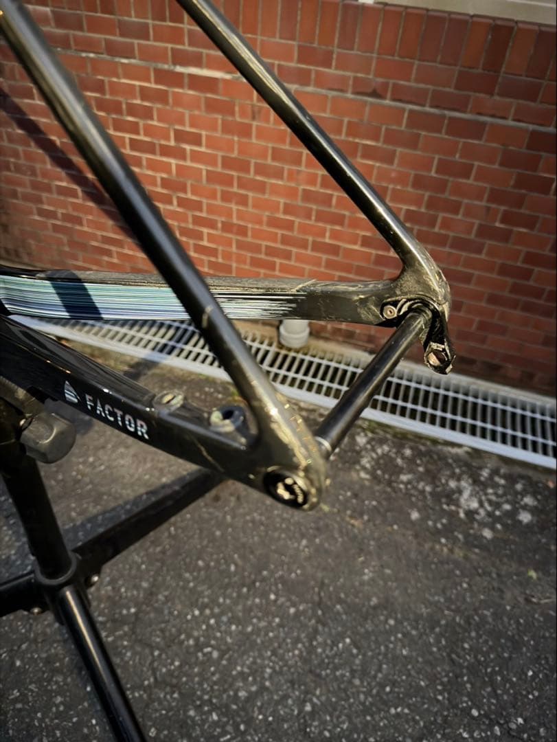 factor ostro vam フレームセット BB - メルカリ