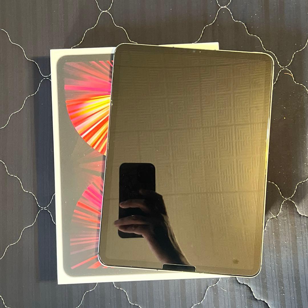 【美品】　iPad Pro 第3世代　512gb Apple iPad Pro 11インチ 第3世代 Wi-Fi 512GB 2021年春モデル MHQX3J