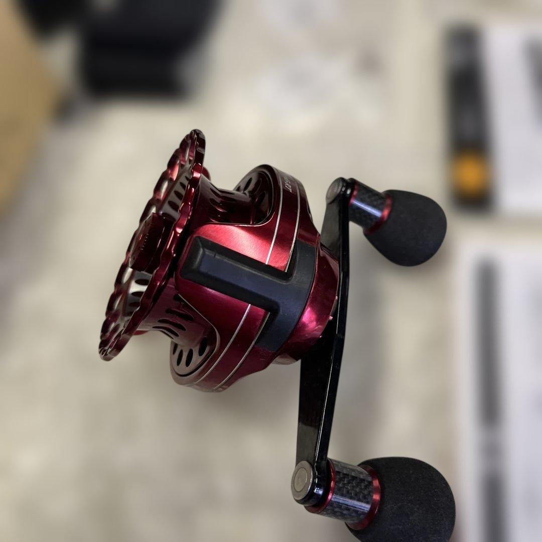 黒鯛工房 アスリートレーサー 65-RT カセ釣師 レッド 右巻き 付属品