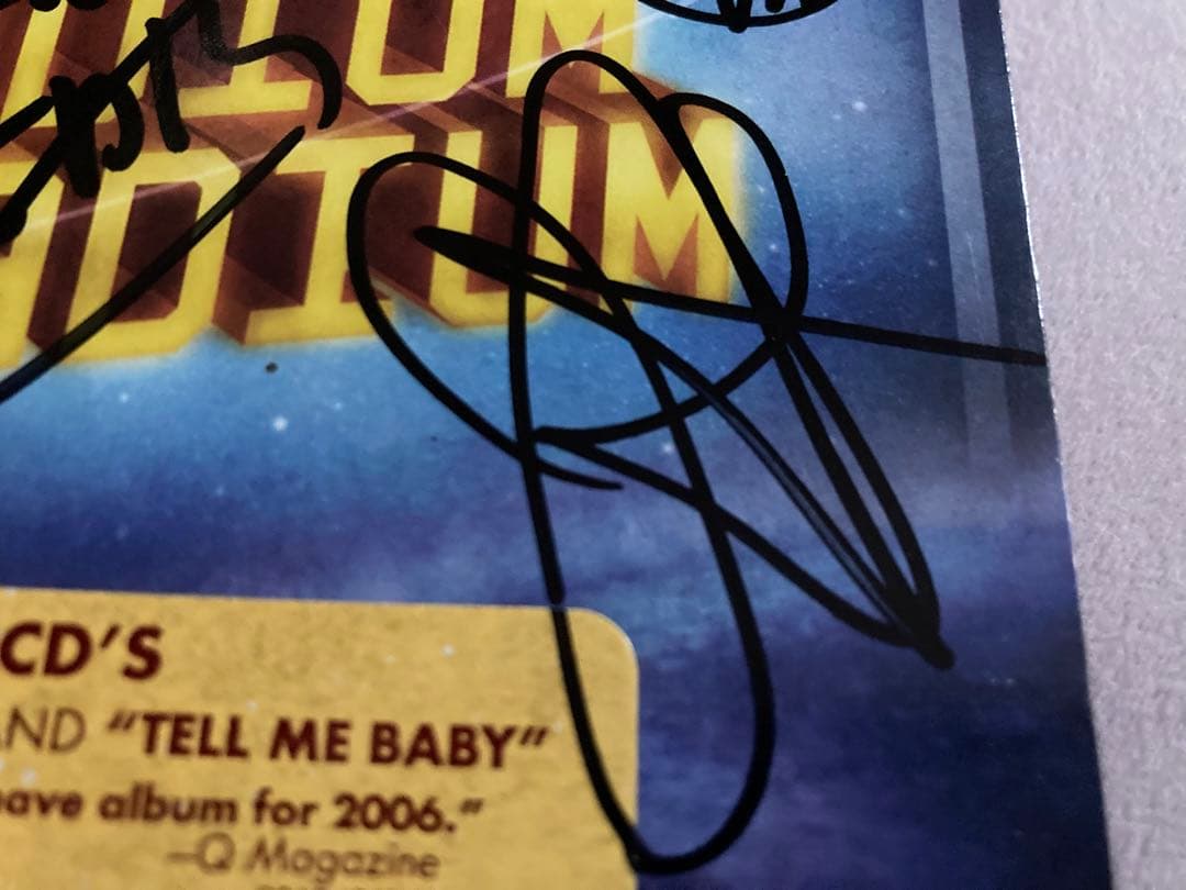 レア レッチリ 直筆 サイン CD red hot chili peppers - メルカリ