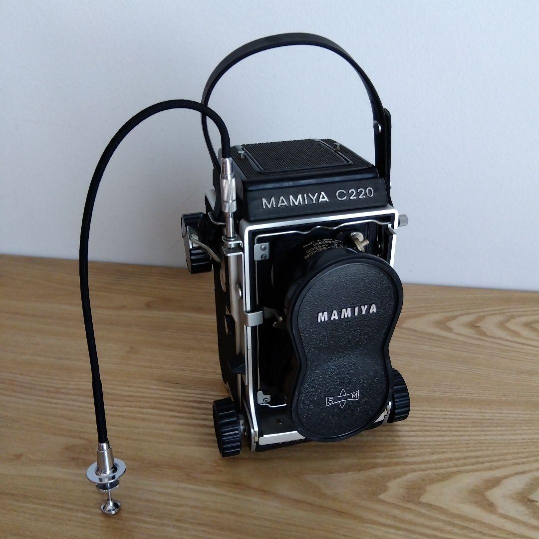 MAMIYA C220 MAMIYA-SEKOR マミヤ二眼レフカメラMAMIYA C220 PRO SEKOR