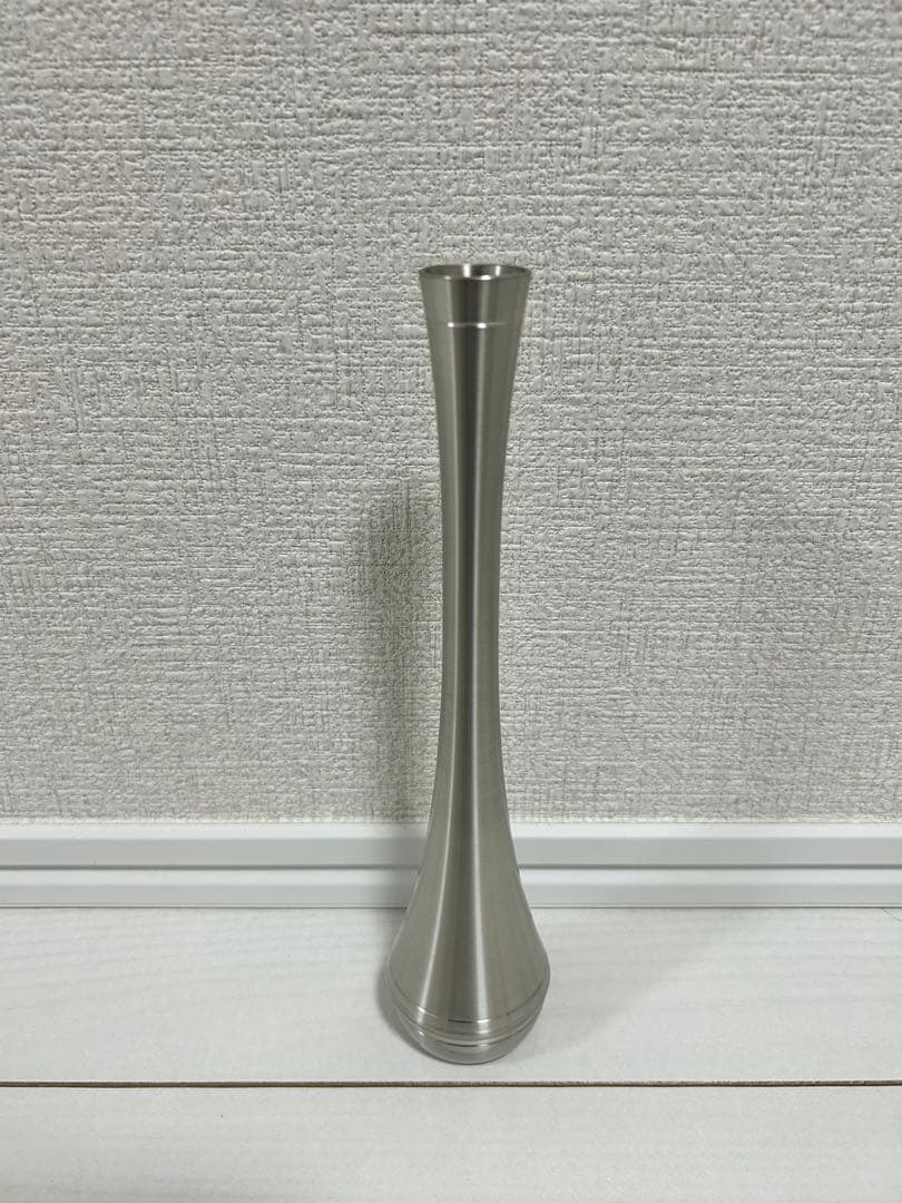 シルバーアルミニウム花瓶 スリム型 楽天市場】Alx Vase【 Silver 】花瓶 アルミ製 フラワーベース 口径2cm