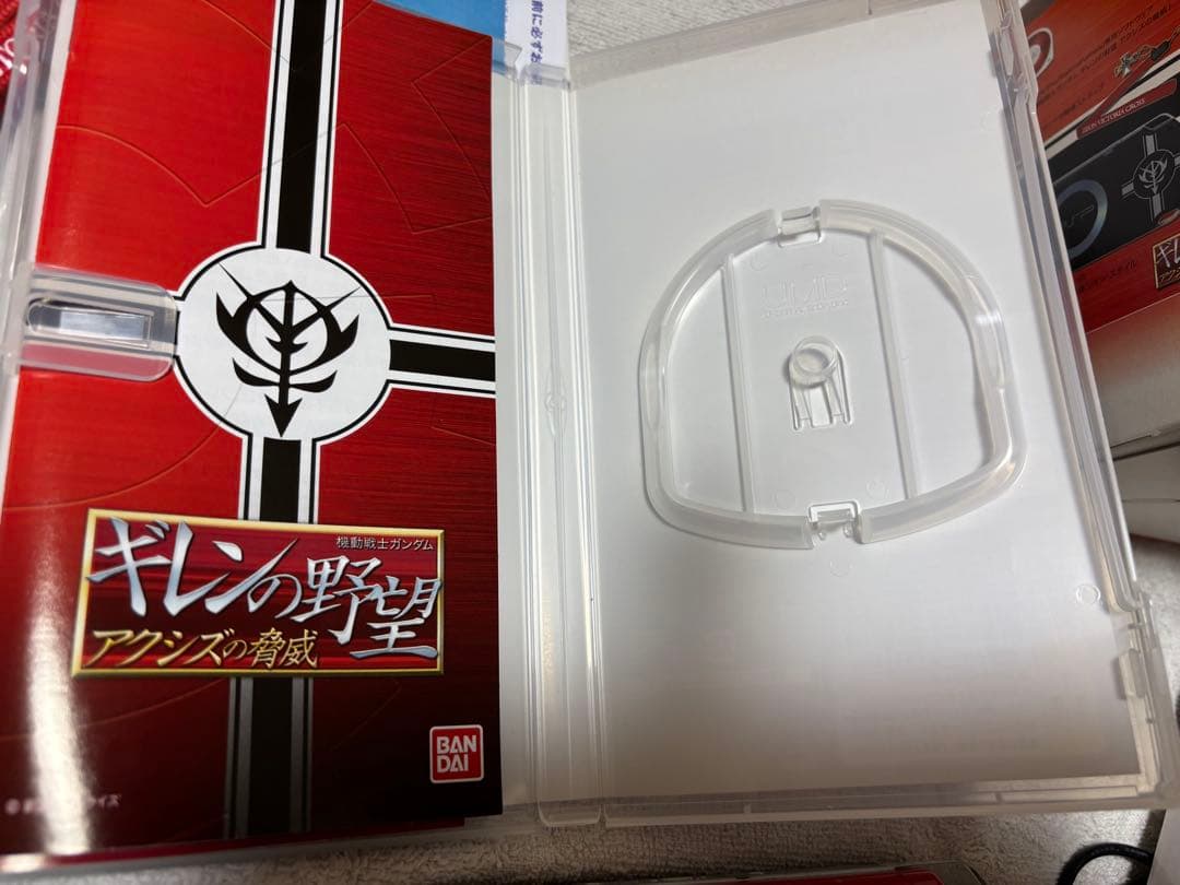 PSP ギレンの野望アクシズの脅威・スペシャルパック箱付きストラップ