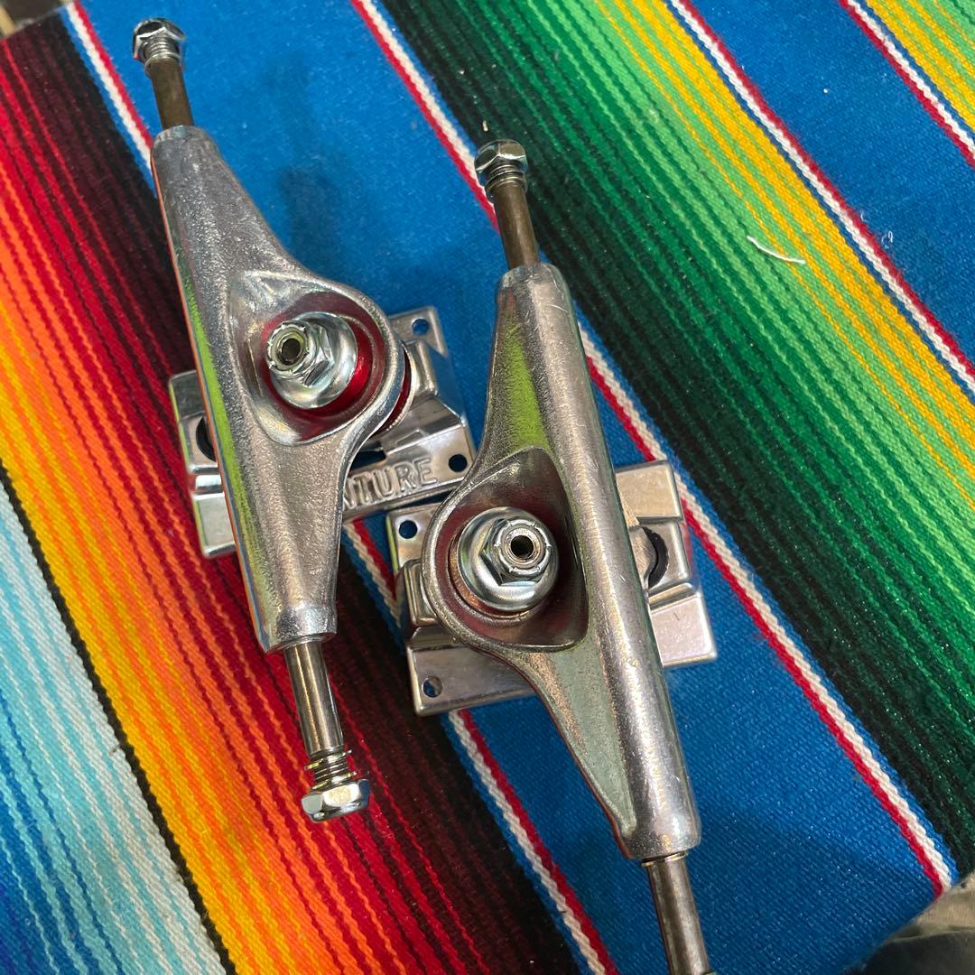 ベンチャー　スケートトラック　5.0L vライト