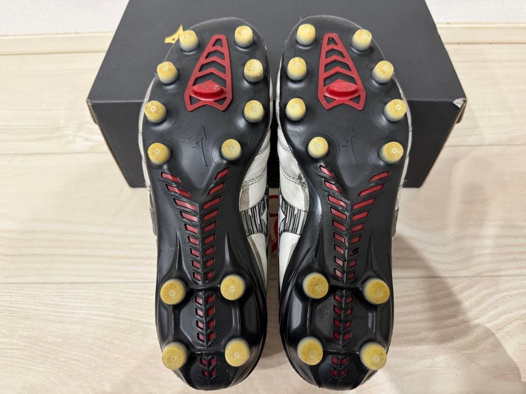 【本日限定価格】ミズノ モレリアネオ4ジャパン 24.5cm