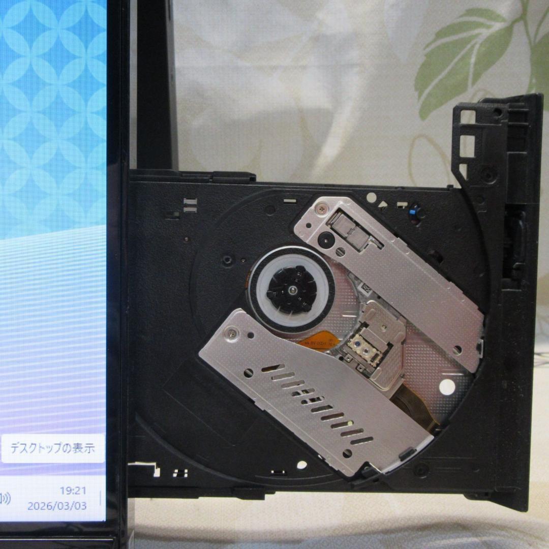 Win11公式対応10世代i7/メ16/SSD&HDD/BD/地BSCS/カメラ - メルカリ