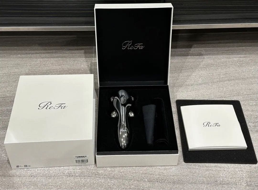 【ReFa4CARATリファ】フォーカラットRF-FC1932B Amazon.com: MTG Platinum Electronic roller ReFa 4 CARAT (Reference