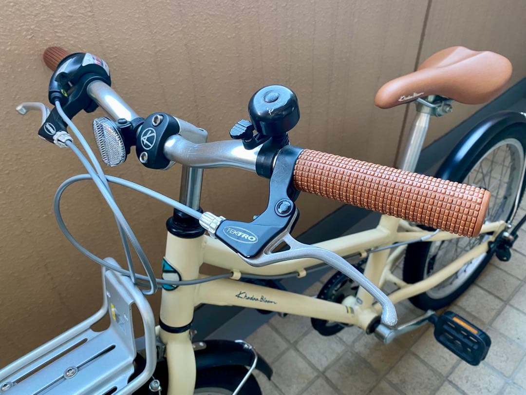 直接引き渡しコーダーブルーム asson J20ホワイト。名古屋市栄 - メルカリ