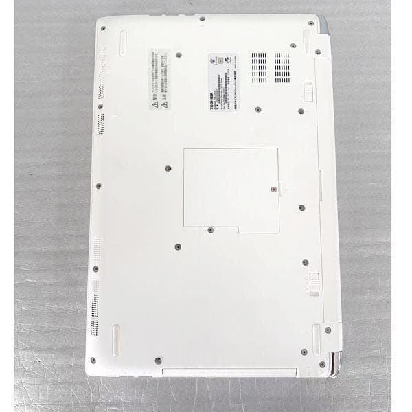 東芝 i3 8世帯 ノートパソコン SSD 256GB office2021 - メルカリ