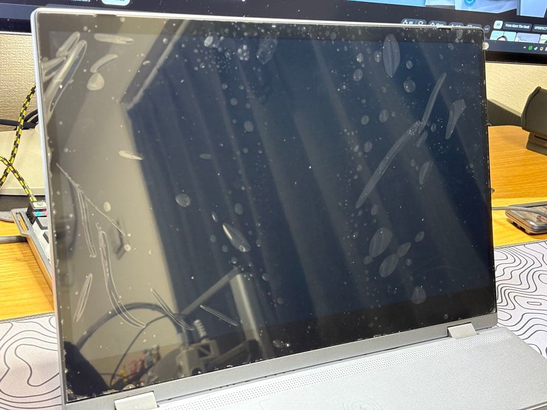 UPERFECT UDockX 15.6 Pro キーボード付きモバイルモニター - メルカリ