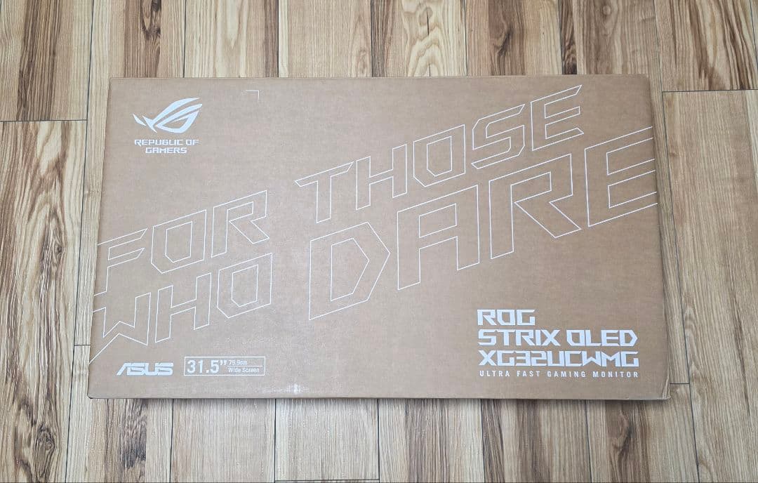 ASUS ROG STRIX OLED XG32UCWMG 31.5インチ Amazon.co.jp: ROG Strix OLED XG32UCWMG / ゲーミングモニター / 31.5