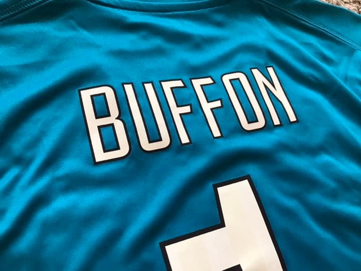 未使用】ユベントス GKユニフォーム 17/18 #1 BUFFON - メルカリ