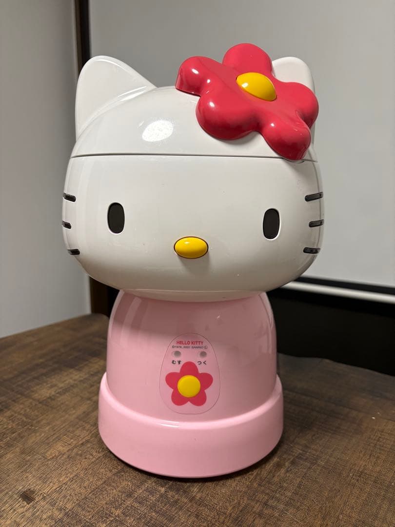 ハローキティ おもちメーカー Hello Kitty 餅つき機 - メルカリ