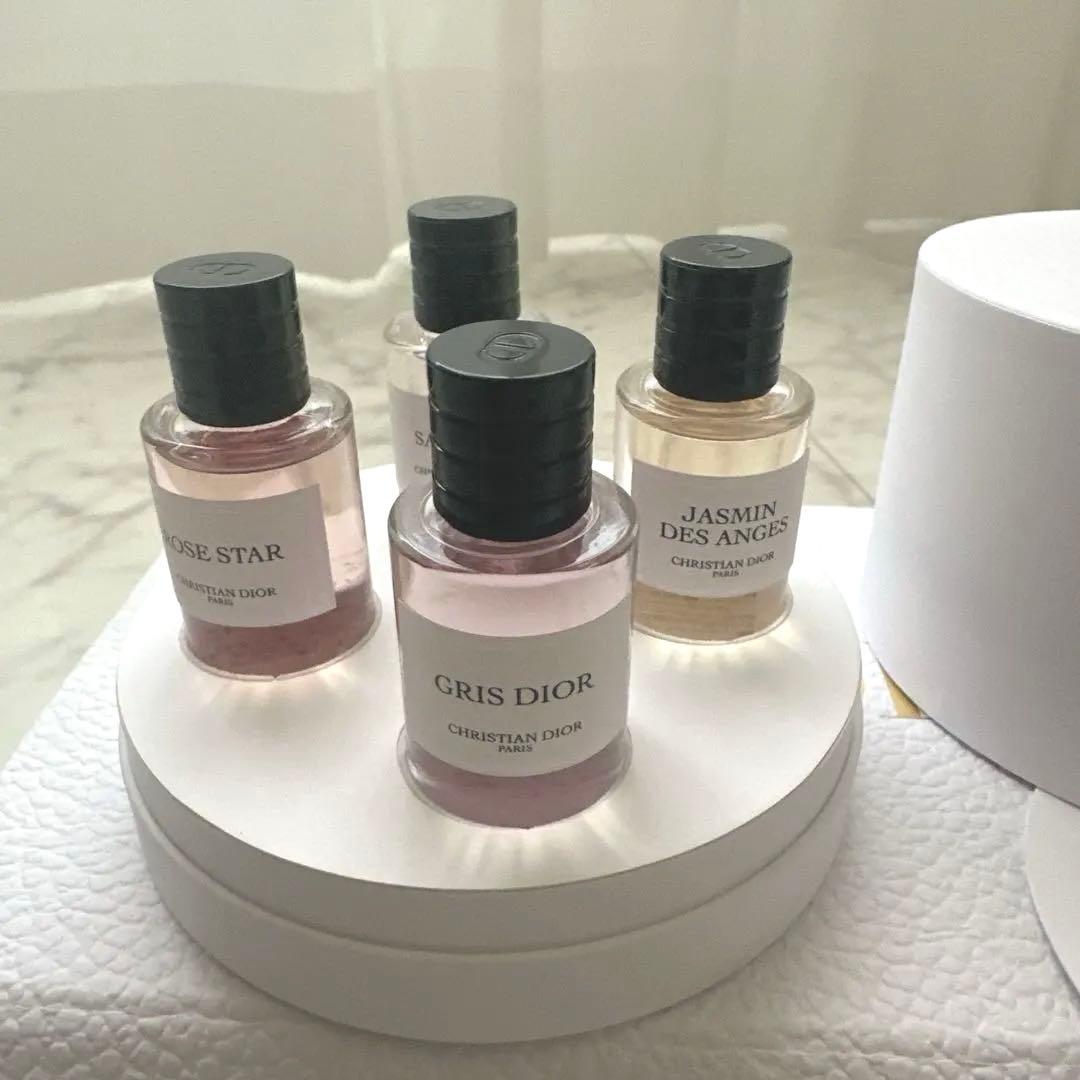 Diorメゾンクリスチャンディオール ラコレクション パフューマーズ